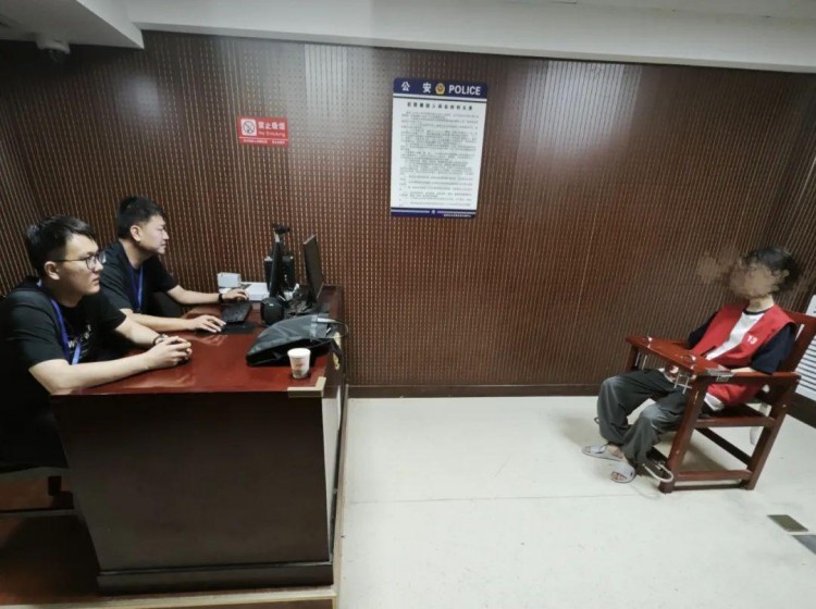 高价出租微信号躺赚不！你已经成为电信诈骗的帮凶！