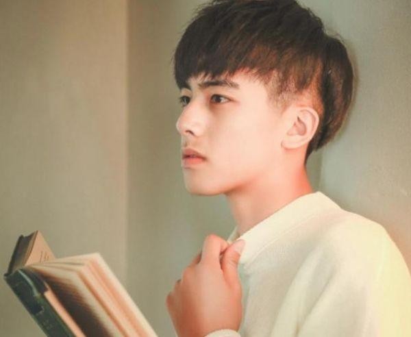 男孩子申请QQ小号89%是干这4件事男生:净说大实话